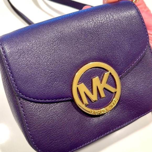 MICHAEL KORS Fulton Women Shoulder Bag Crossbody Iris Purple Leather Like New! - Picture 3 of 6